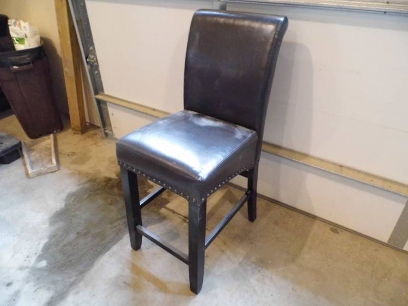 Bar Height Chair