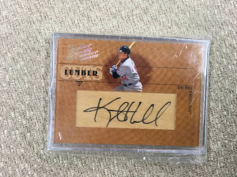 lot 460 image: Authentic Autographed Kent Hrbek Game Used Bat Card 012128