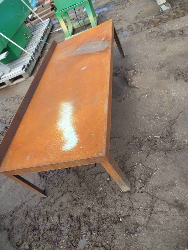 Shop Table