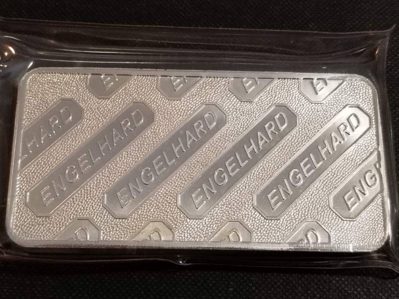 lot 12 image: 10 TROY OZ. .999 FINE SILVER ENGELHARD BAR WITH SERIAL # SEALED