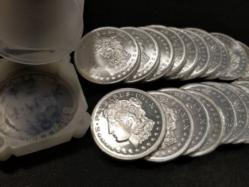 lot 41 image: ROLL OF 20 MORGAN DOLLAR DESIGN 1oz .999 FINE SILVER ROUNDS
