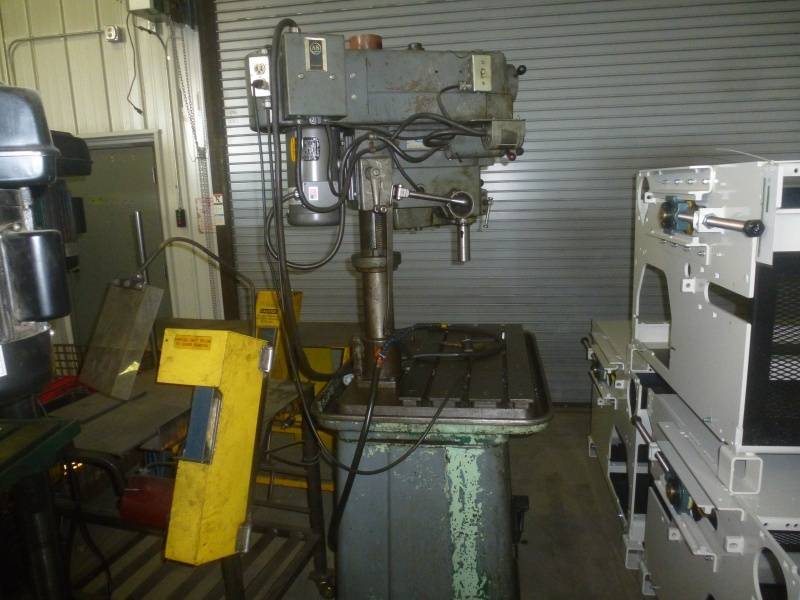 lot 34 image: Clausing Drill Press