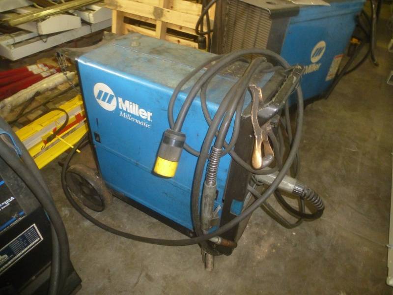 lot 37 image: Miller Matic Wire Feed Welder