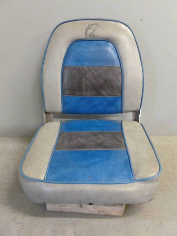 lot 23 image: Boat Seat