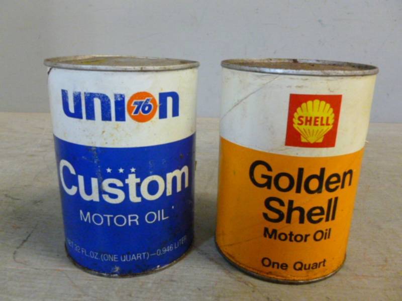 lot 38 image: Vintage Oil Cans