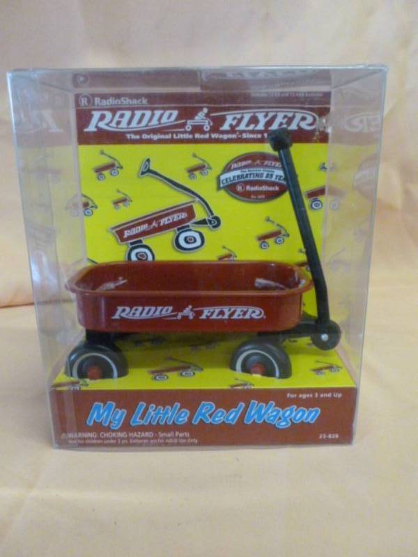 lot 71 image: Radio Flyer Wagon Decoration