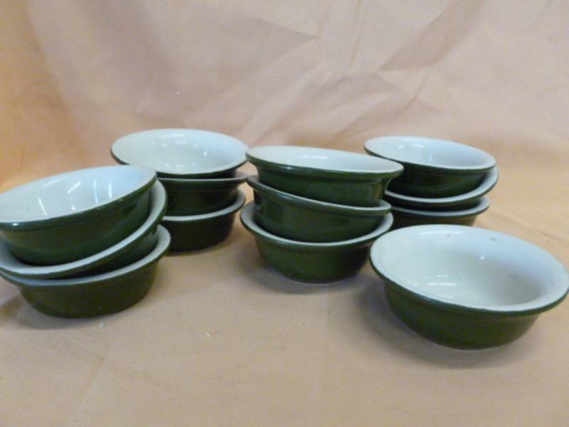 lot 103 image: Hall Bowl Set