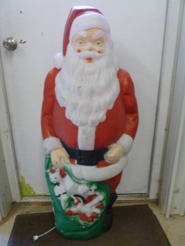 lot 111 image: Vintage Blow Mold