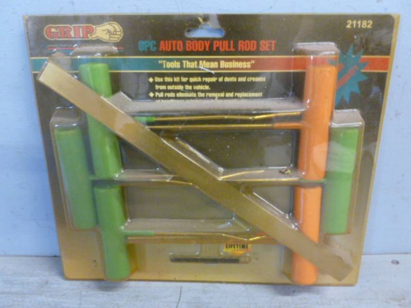lot 140 image: New Tool Set