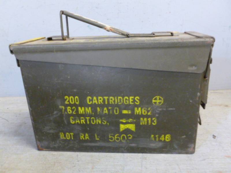 lot 197 image: Vintage Ammo Box
