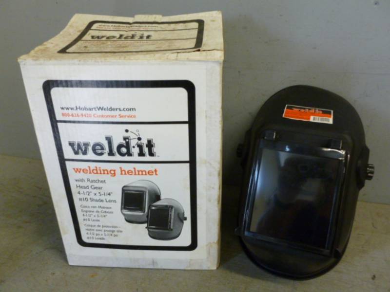 lot 198 image: Welding Helmet