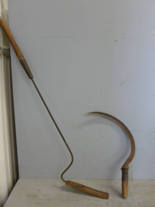 lot 209 image: Vintage Garden Tools