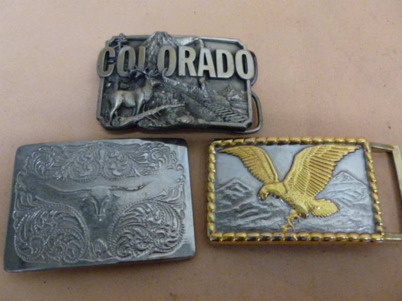 lot 219 image: Collectible Belt Buckles