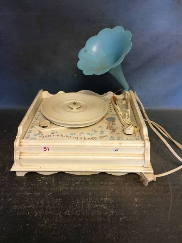 lot 51 image: 1970s Holly Hobbie Record Player
