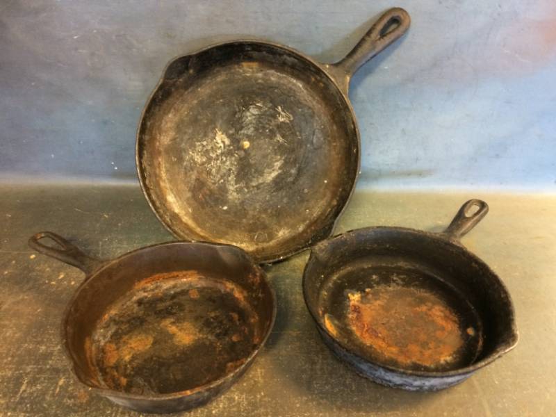 lot 78 image: Cast Iron Frying Pans