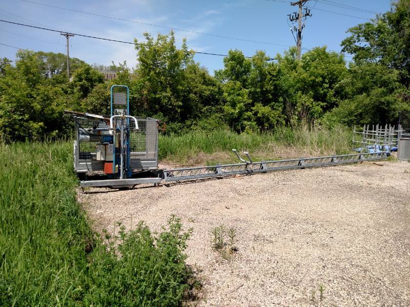 lot 5 image: Beta Max Hoist Systems Max Climber ...
