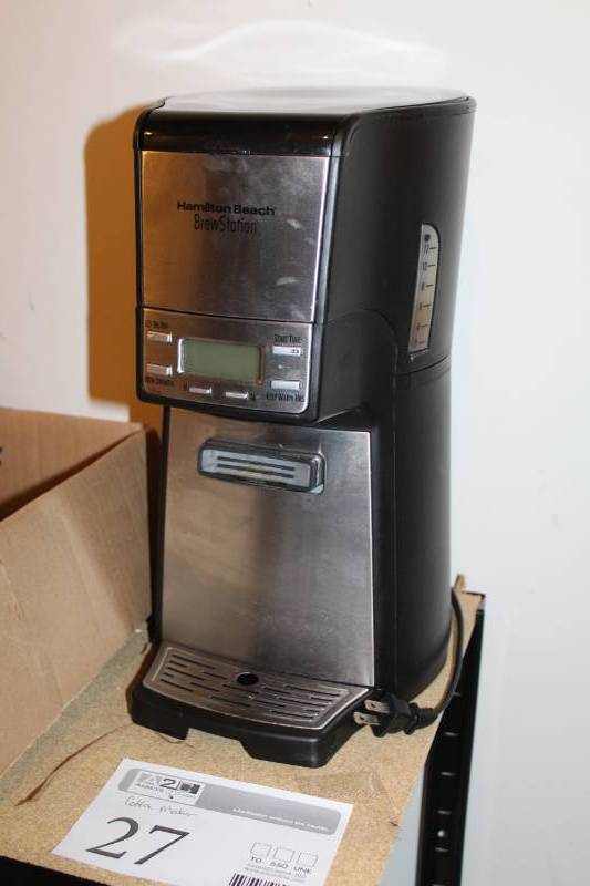 lot 27 image: Hamilton Beach Brew Station Coffee Maker