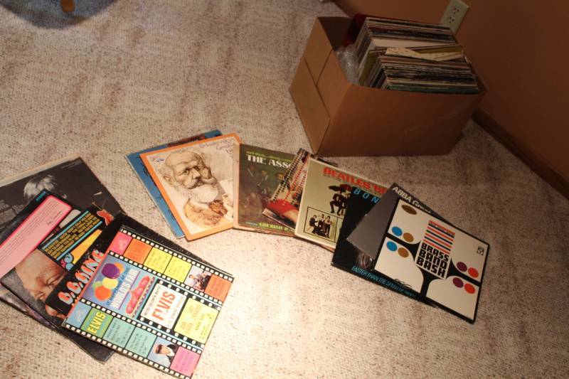 lot 48 image: 1960s LP Album Record - Hermans Hermits, Beatles, The Turtles, And More