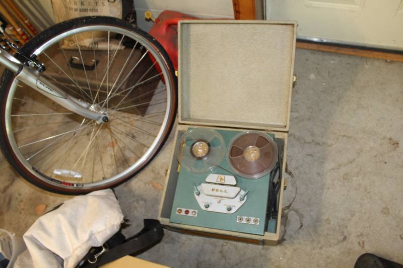 lot 56 image: Bell Reel-To-Reel Deck with Carry Case