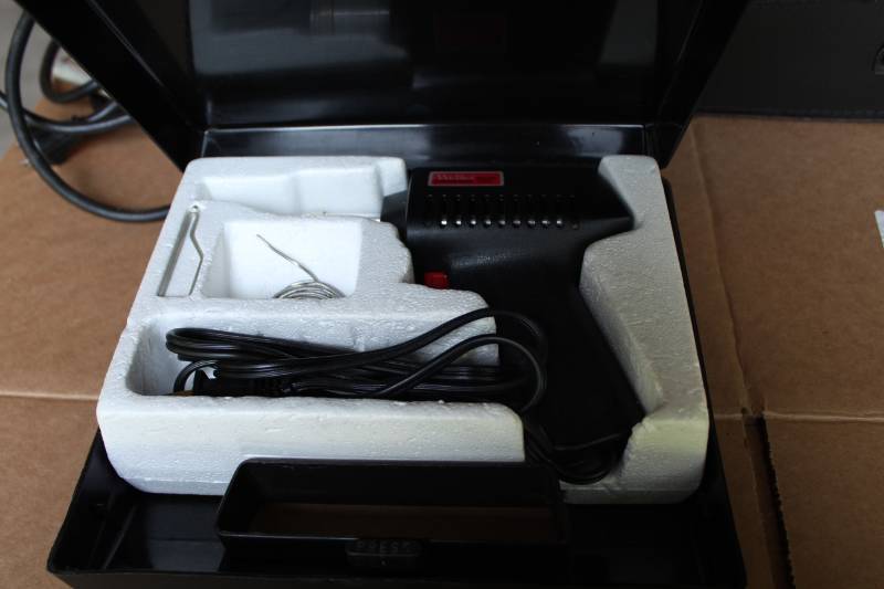 lot 13 image: Weller Standard Soldering Gun with Case