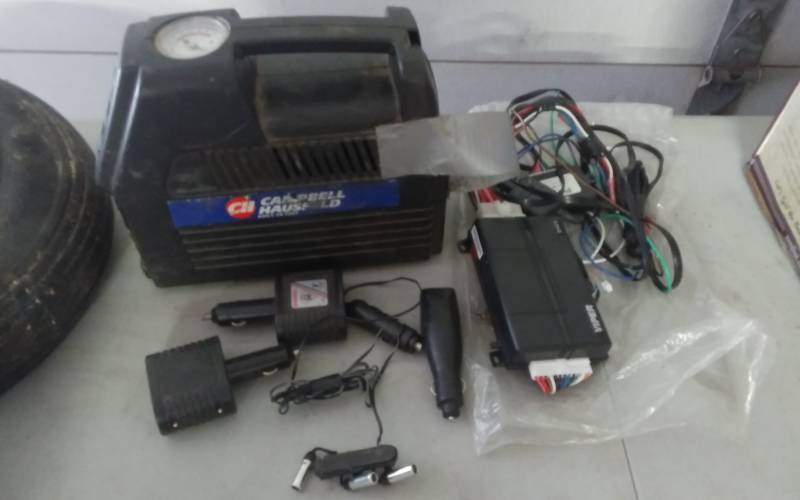 Campbell-Hausfeld 12 Volt Air Compressor, 12 Volt Splitters, Car Alarm Parts