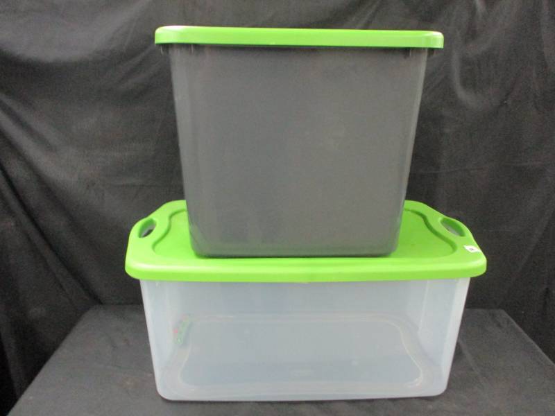 2 Tubs with Covers