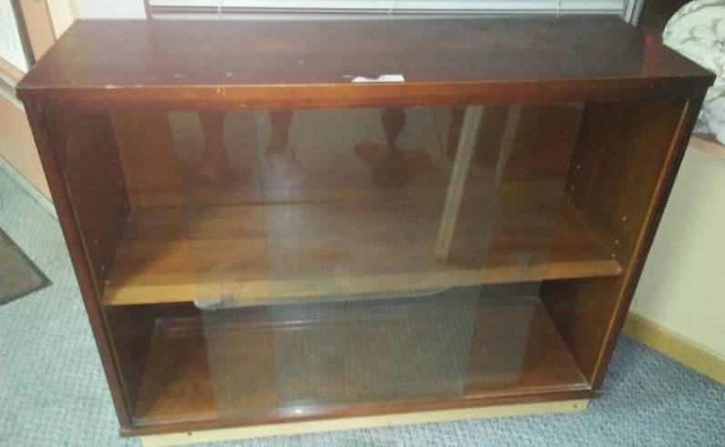 lot 16 image: Bookcase glass doors, mid-century