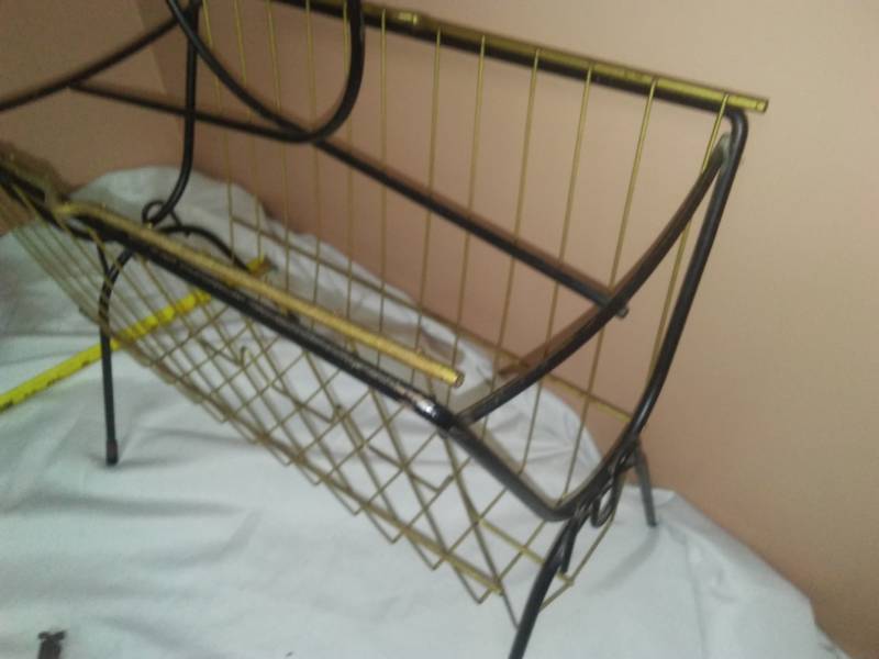 lot 66 image: Wood wine rack, magazine rack, collapsible metal planter.