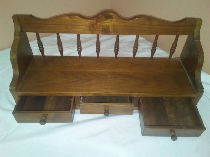 lot 76 image: Vintage wood hanging Shelf with drawers.