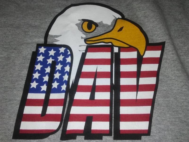 lot 92 image: 2 new mens t-shirts DAV, National Guard size large.