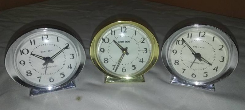 lot 134 image: 3 Westclox Baby Ben alarm-clock wind up travel