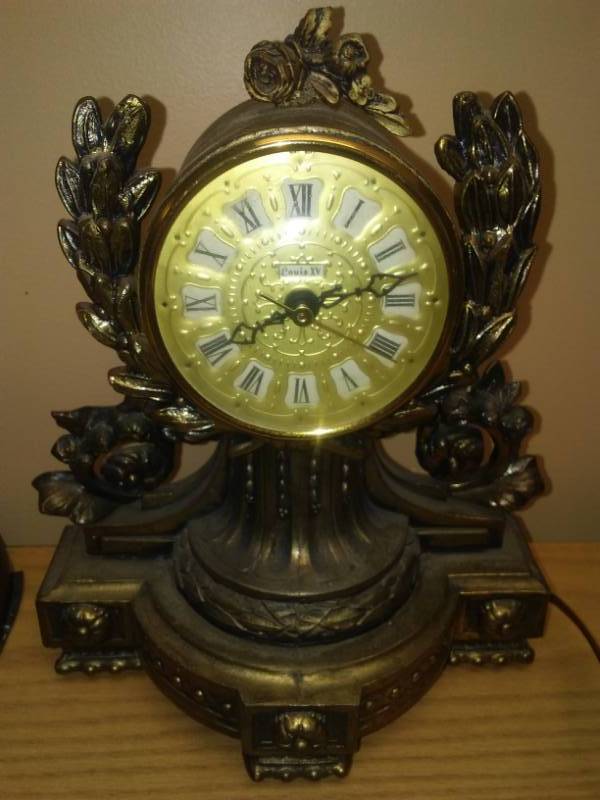 lot 149 image: Vintage Sessions Clock