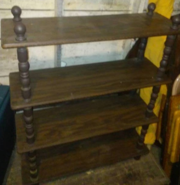 lot 219 image: Spindle shelf Mid Century Modern.