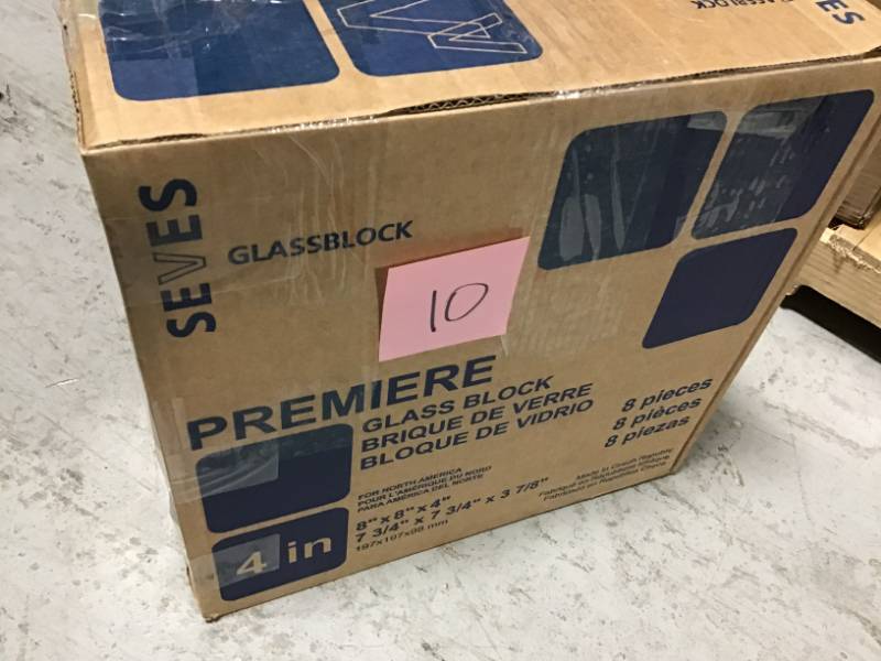 7.75 x 7.75 x 3.875 Cross Ribbed Pattern Glass Block 8-Pack not used