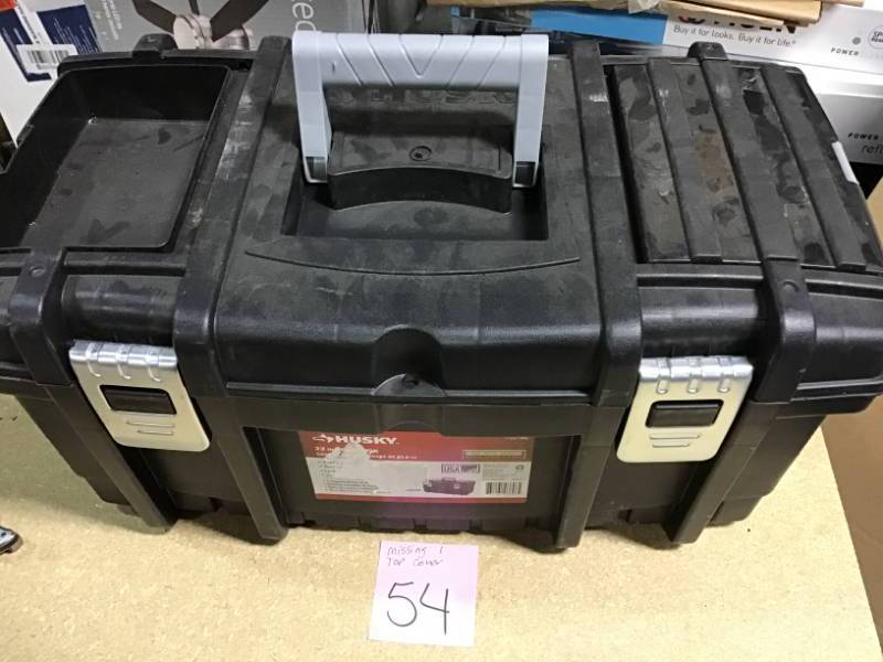 Husky 22 in. Tool Box with New Metal Latches Missing one Top Cover in good condition