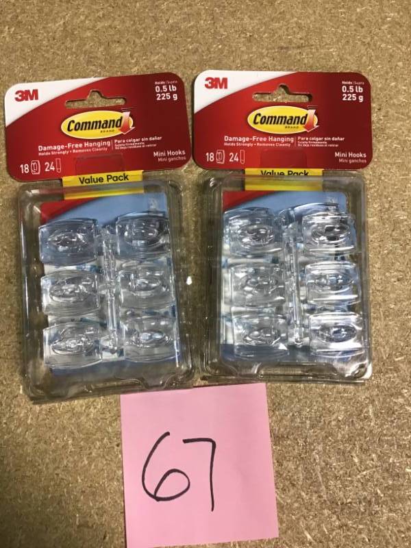 Command Mini Clear Hooks with Clear Strips (18-Pack) in good condition