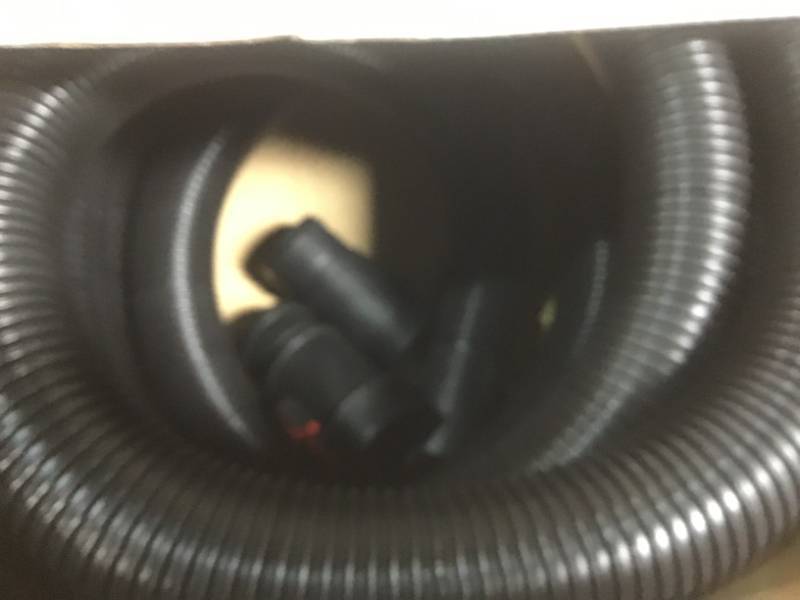 RIDGID 2-12 in. x 20 ft. Tug-A-Long Vacuum Hose for RIDGID Wet Dry Vacs in good condition