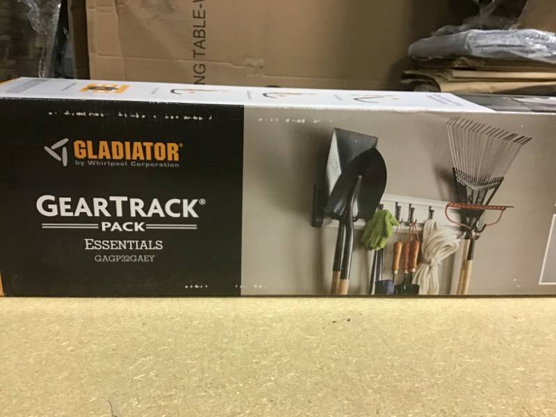Gladiator GarageWorks GearTrack Essentials Deluxe Pack in good condition