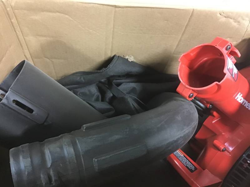 Homelite 150 MPH 400 CFM 26cc Gas Handheld Blower Vacuum in good condition