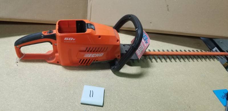 lot 11 image: ECHO 24 in. 58-Volt Lithium-Ion Brushless Cordless Hedge Trimmer - Battery and Charger Not Included in good condition