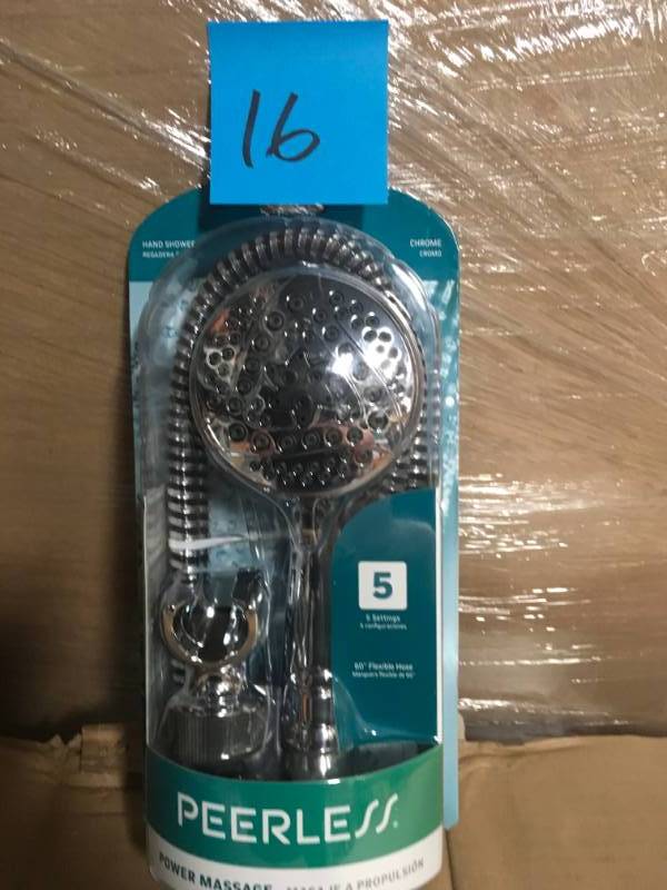 lot 16 image: Delta Faucet 76515C CHR 5Spr Hand Shower in good condition