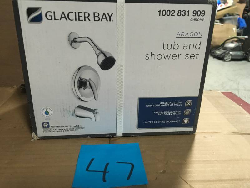 lot 47 image: Glacier Bay Aragon Single-Handle 1-Spray Tub and Shower Faucet in Chrome in good condition