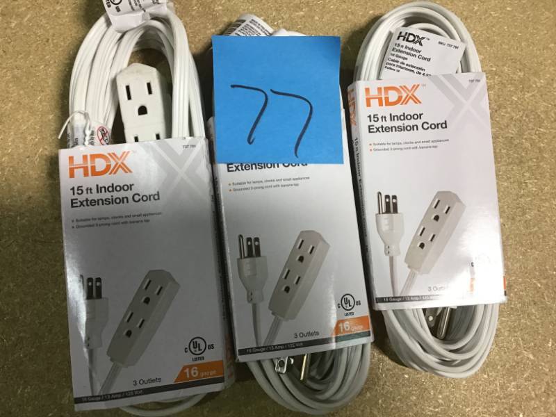 lot 77 image: Lot of 3 HDX 15 ft. 163 Indoor Banana Tap Extension Cord, White new