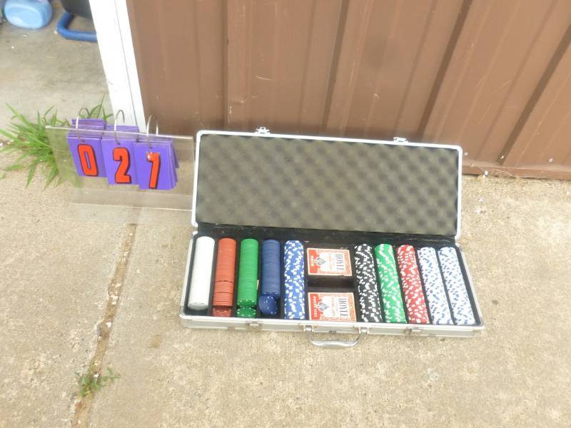 Poker Chip Set