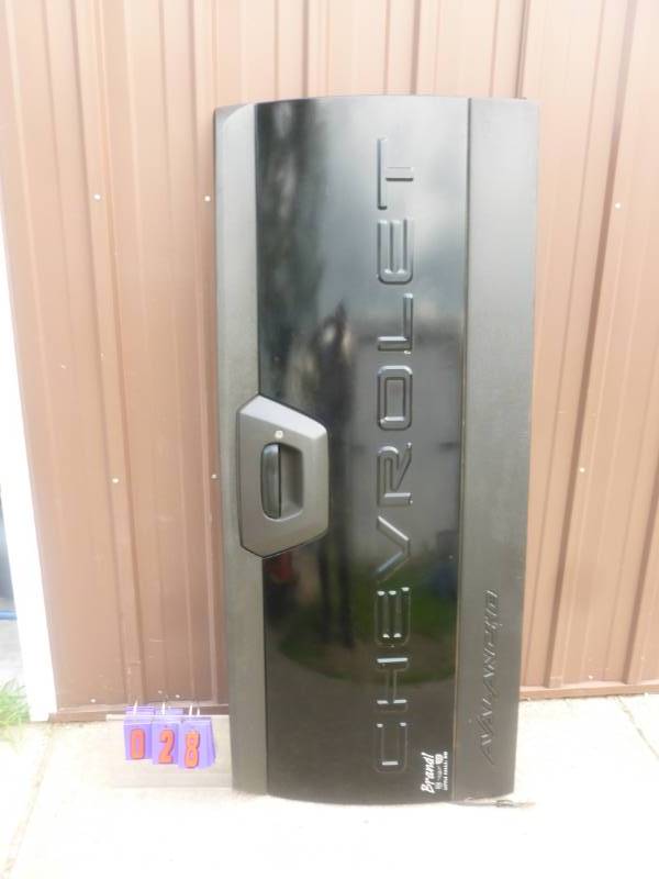 Chevrolet Avalanche Tailgate