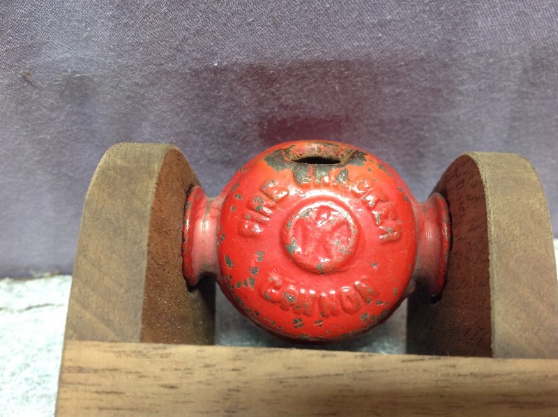 lot 7 image: Vintage Fire Cracker Cannon