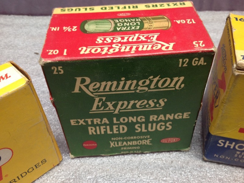 lot 11 image: Vintage Ammo Boxes
