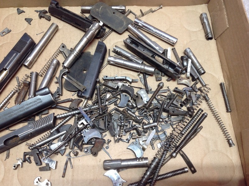 lot 70 image: Spanish & Belgin Pocket Auto 32 & 380 Parts