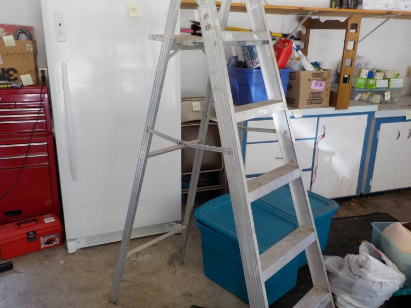 6 ft Metal Ladder...