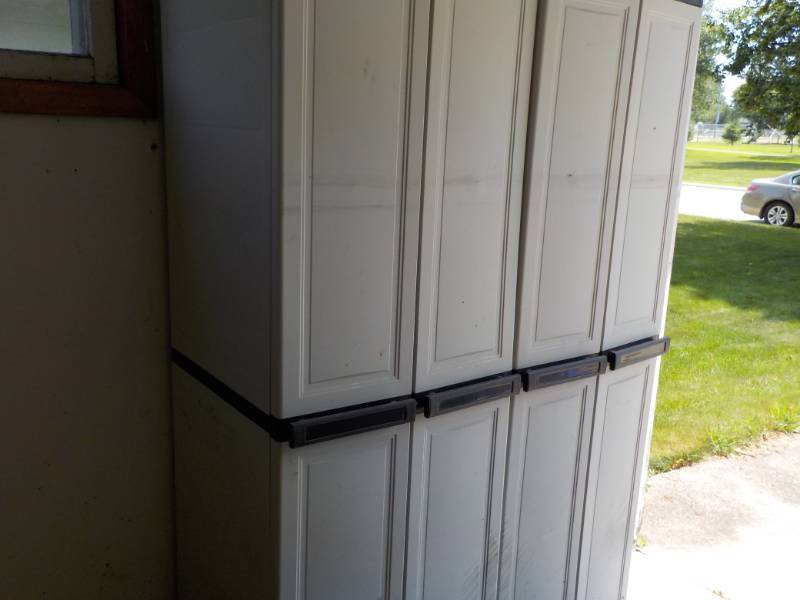 Garage Keran Storage Unit with Cont...